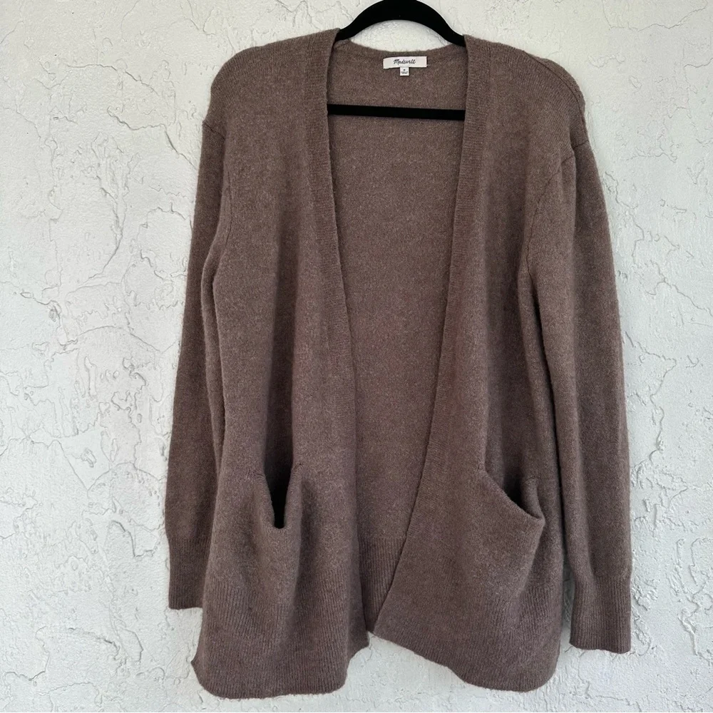 MADEWELL Cozy Walker Cardigan Sweater Womens Size Medium Pockets Neutral Soft_2